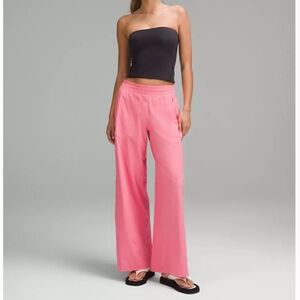 Lululemon Swift Mid-Rise wide-Leg pants, NWT, size 10